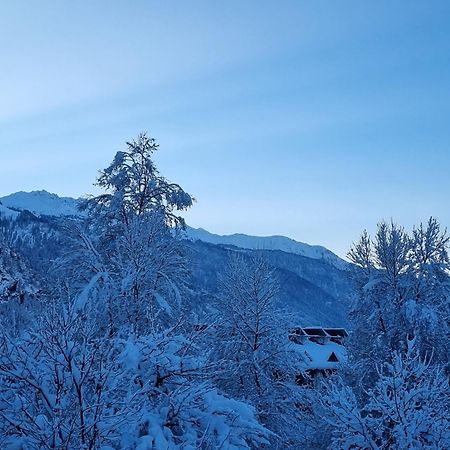 Banon Resorts Manali  Luaran gambar