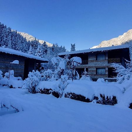 Banon Resorts Manali  Luaran gambar