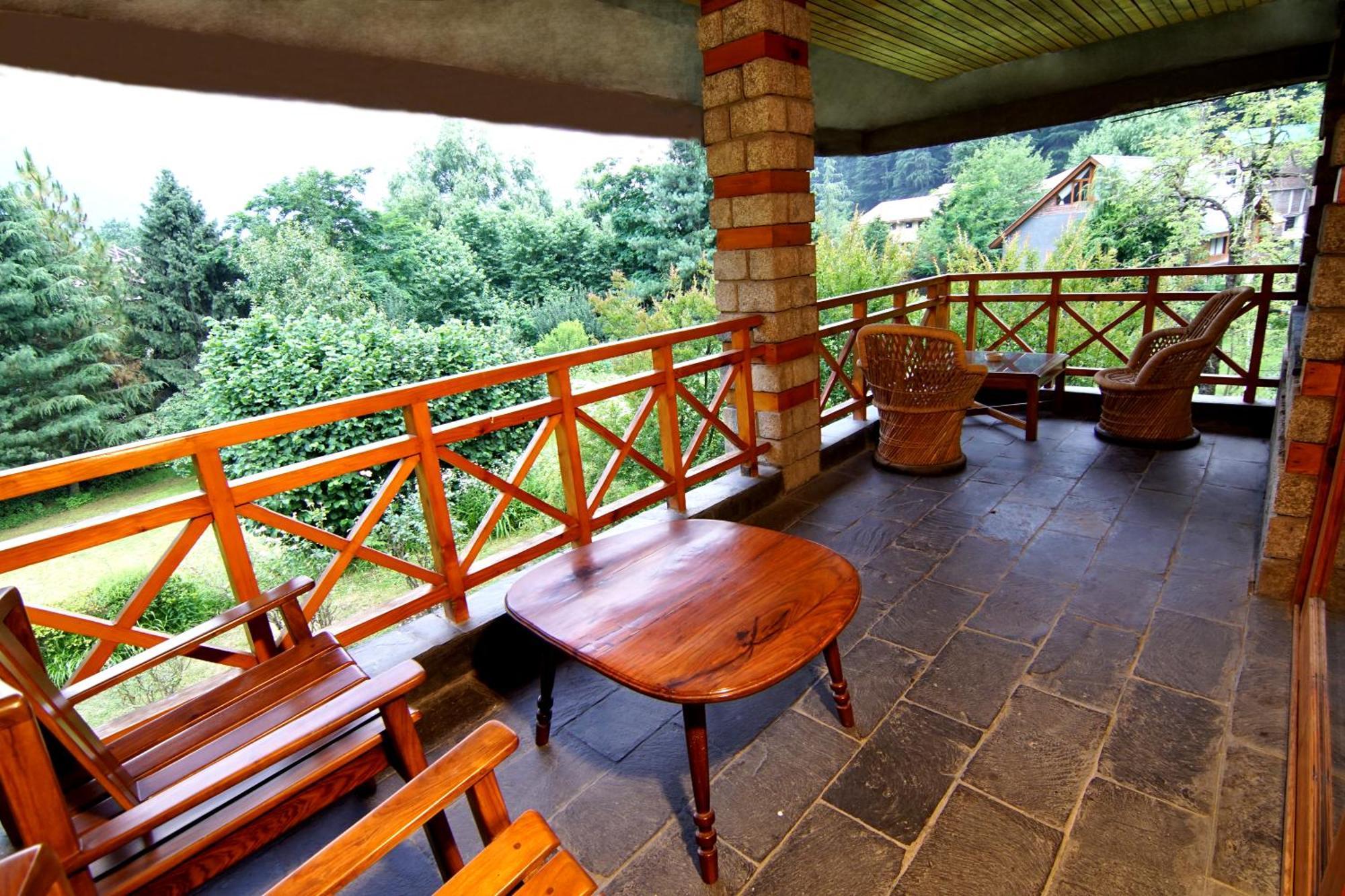 Banon Resorts Manali  Luaran gambar