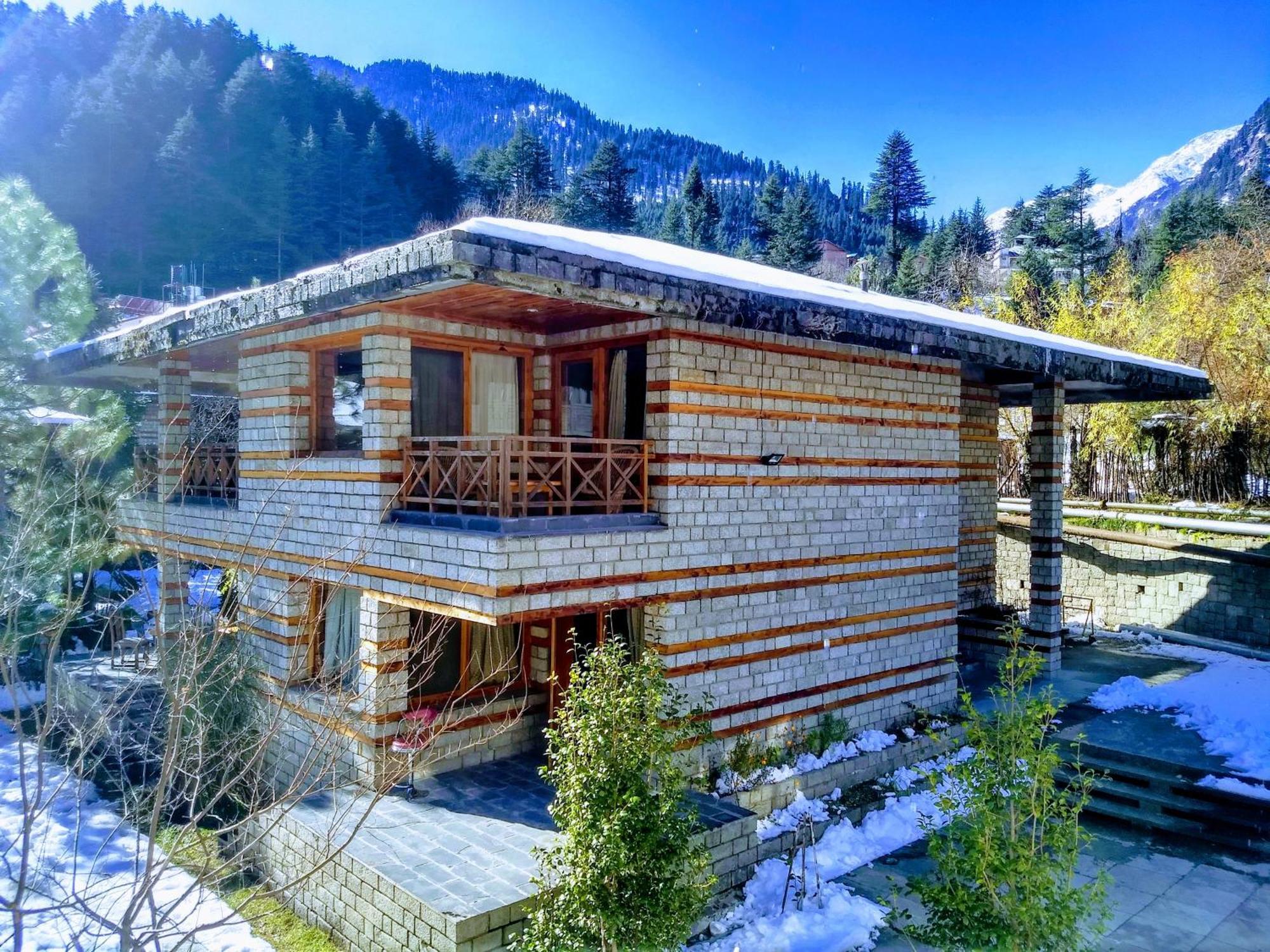 Banon Resorts Manali  Luaran gambar